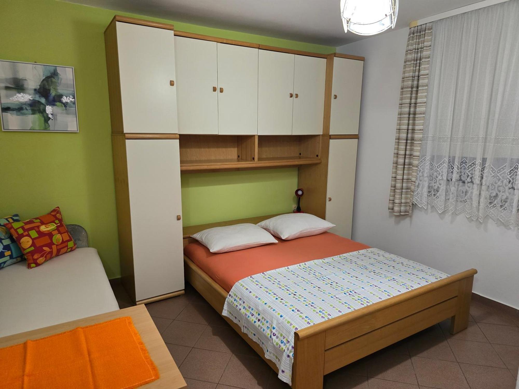 Apartments Mladenka Senj  Exteriör bild